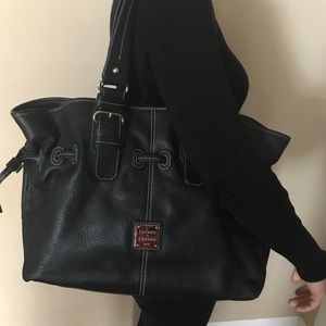 Dooney & Bourke Black Purse